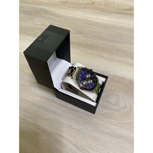 INC Men's Silver-Tone Bracelet Watch 44mm & Bracelet - Picture 3 of 6